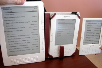 Читалки Kindle. Фото: inju/flickr.com