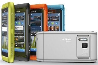 Смартфоны Nokia N8. Фото: etrubka.com