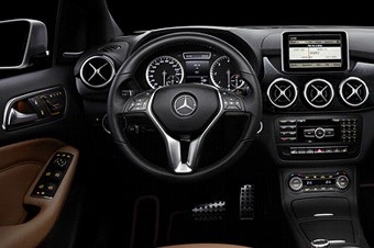 Mercedes-Benz B-Class. Фото: motor.ru
