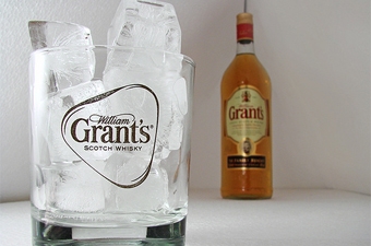 Виски бренда Grants. Фото: bielmcr/flickr.com, popsop.ru