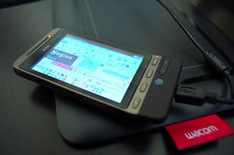 HTC ��������� ������ ��������� Apple